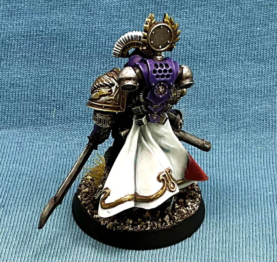 Warhammer 40K Pintado Marines Espaciales Saul Tarvitz Capitán Figura Horus Herejía Foto 3 de 4