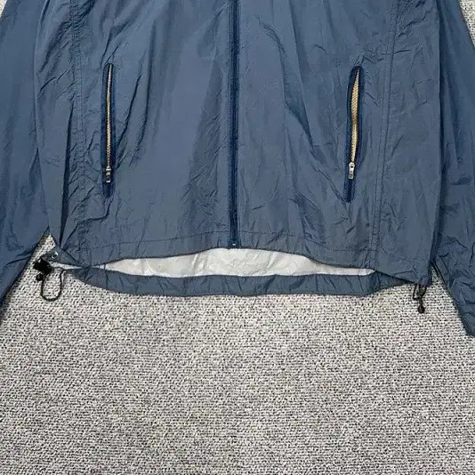 The North Face Navy Functionality Windbreaker G/L… - image 5