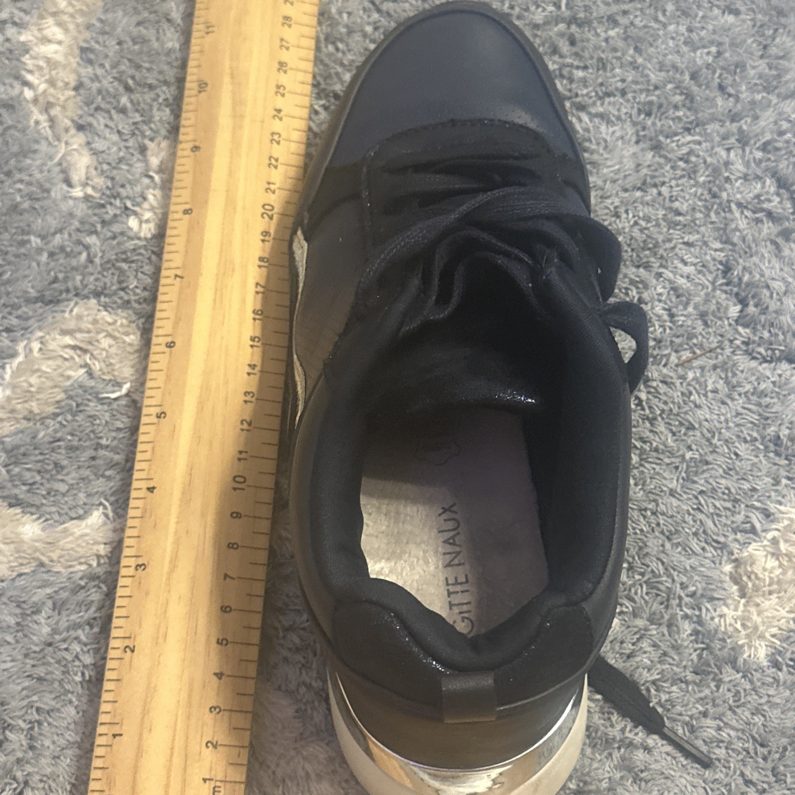 Brigitte naux sneaker - image 11