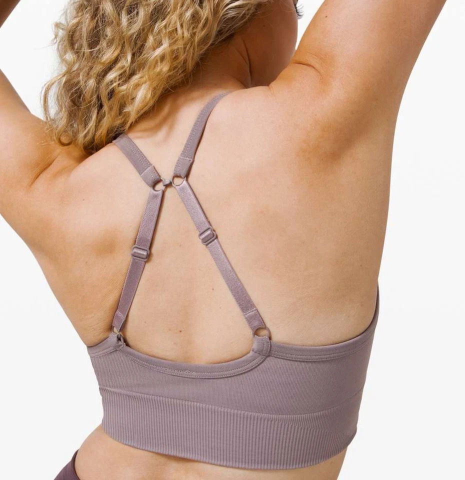 Sujetador Lululemon Ebb to Street Yoga y Pilates *C/D Copa Lunar Rock Púrpura Talla 10 Foto 3 de 4