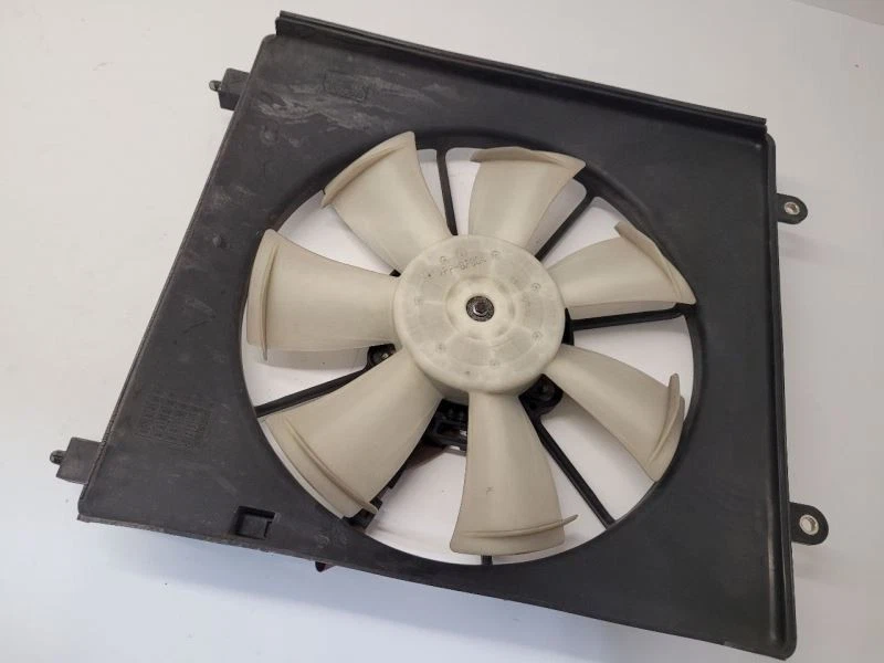 Honda Accord 2008-2012 pasajero radiador ventilador motor conjunto diestro Foto 4 de 4