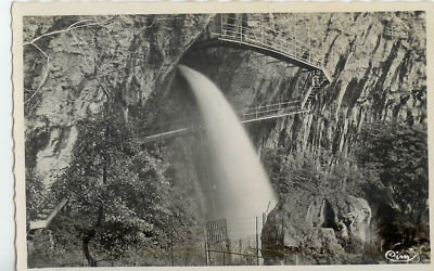 CPSM-BEAUME-LES-MESSIEURS-JURA-LA GRANDE CASCADE-PASSER
