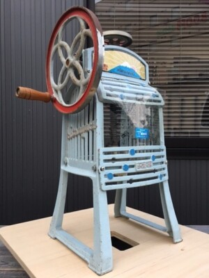 Hatsuyuki Model HD-2 ice slicer アイススライサー