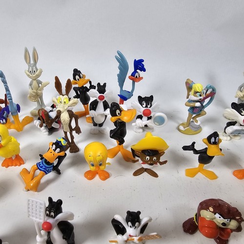 Looney Tunes Kinder Surprise Vintage Toy Bundle Lot Excellent Collection Large - Picture 6 of 13