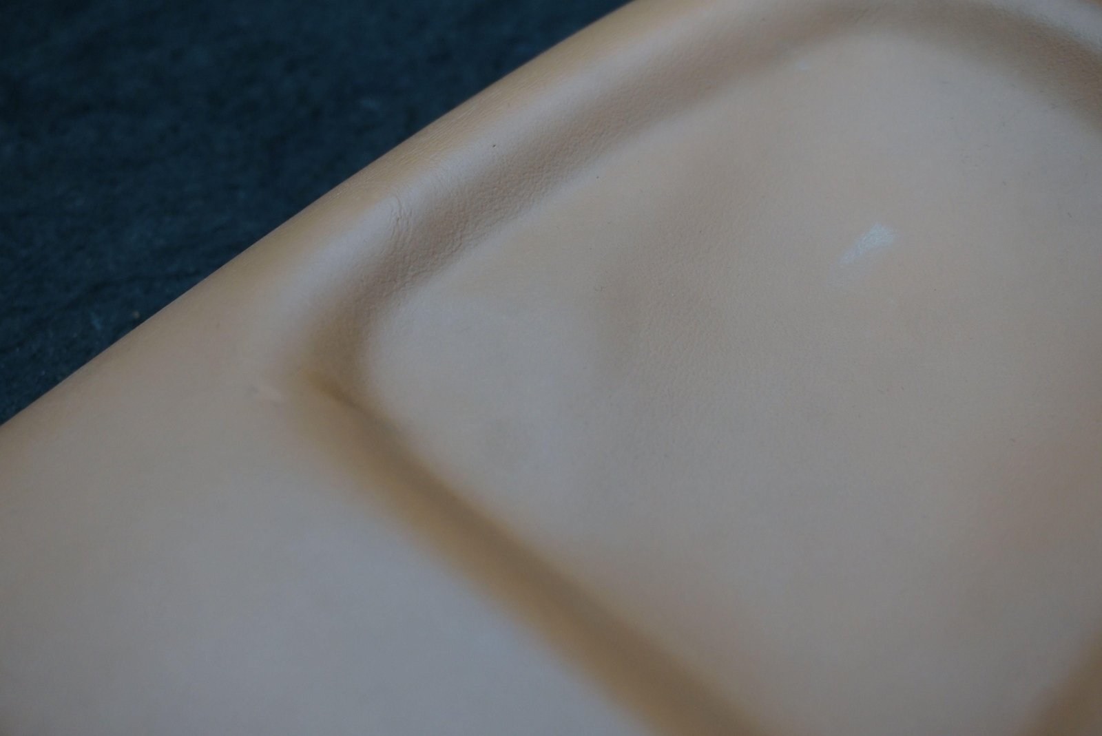 Center Console Back Armrest Trim Panel 25429 Ferrari California 2012-14 *Note