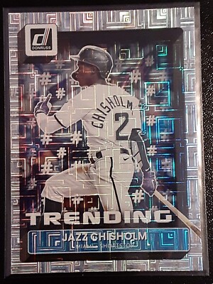 2022 Panini Donruss Trending Insert Vector Parallel #T-3 - Jazz Chisholm