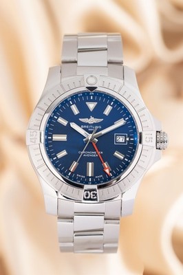 Breitling Avenger GMT 45mm Automatik A32395 Box + Papiere