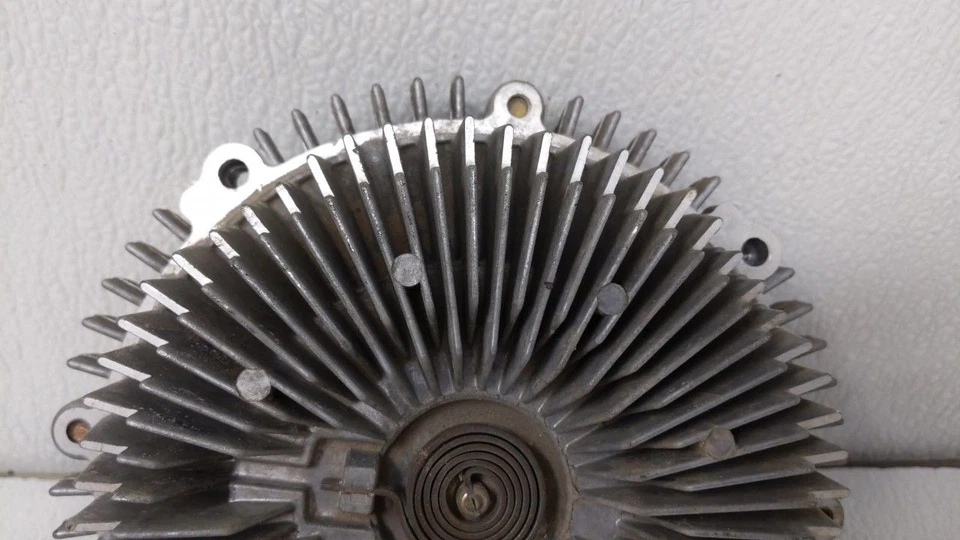 Nissan Titan 2007 embrague ventilador PA279 Foto 3 de 4