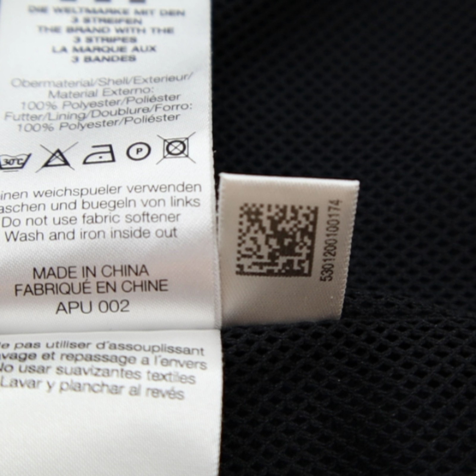 Adidas Men's Black Polyester Climaproof Panelled Windbreaker Jacket Size 2XL thumbnail 10