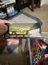 1995 Action Racing Collectibles Darrell Waltrip #88 Gatorade