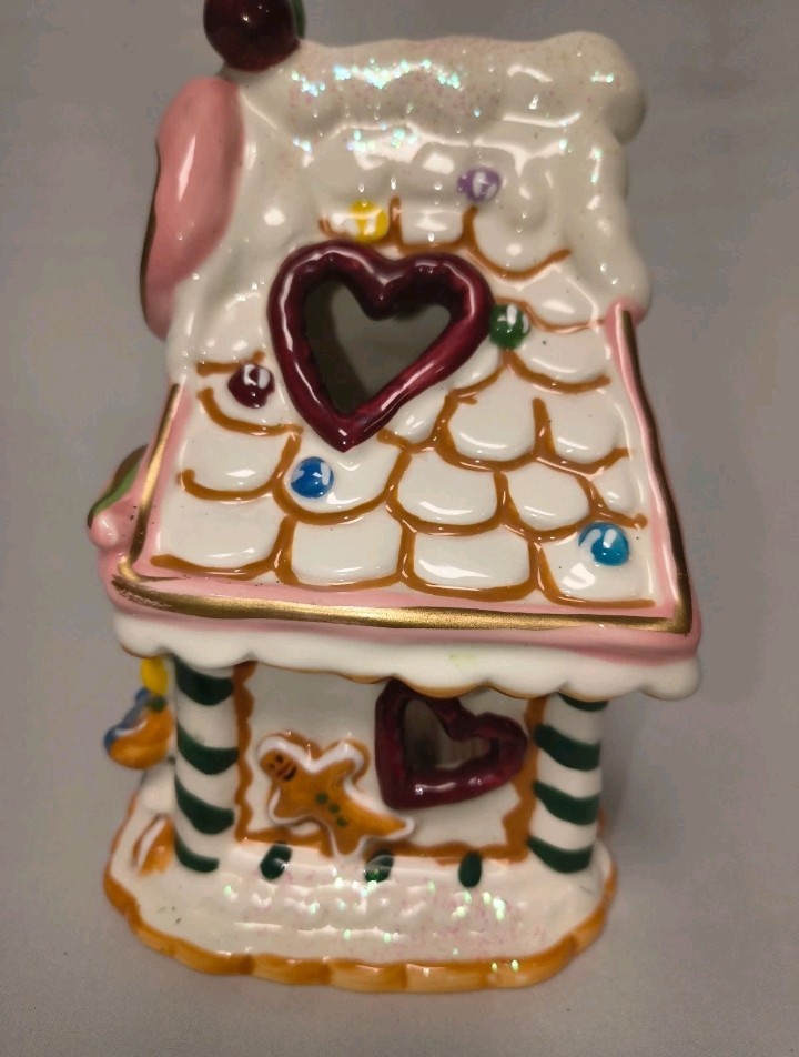 Blue Sky Clayworks Goldminc "MOM'S COOKIE COTTAGE" Tea Light Candle House, X-mas