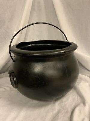 Vintage Halloween Blow Mold Black Plastic 7'' Cauldron Witch Candy Dish Bowl
