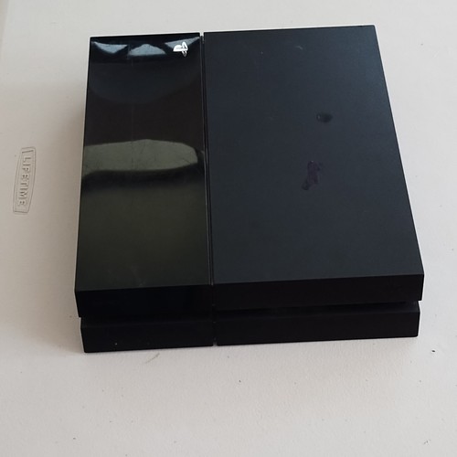 Sony PlayStation 4 PS4 CUH1115A Video Game Console For Parts /No