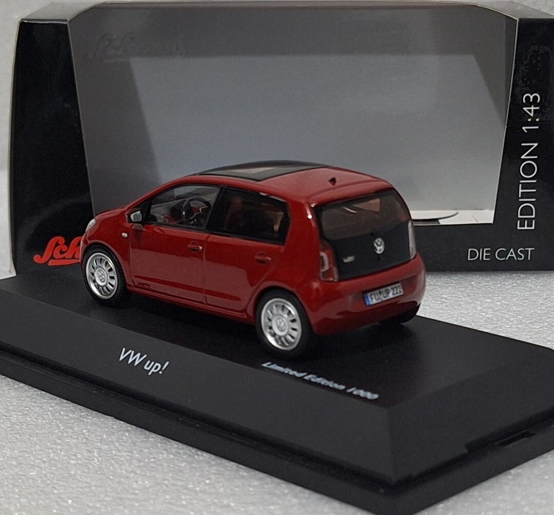 Volkswagen Vw Up! Red 5-Door 2012 Red 1:43 Schuco 07546 EXTREMELY