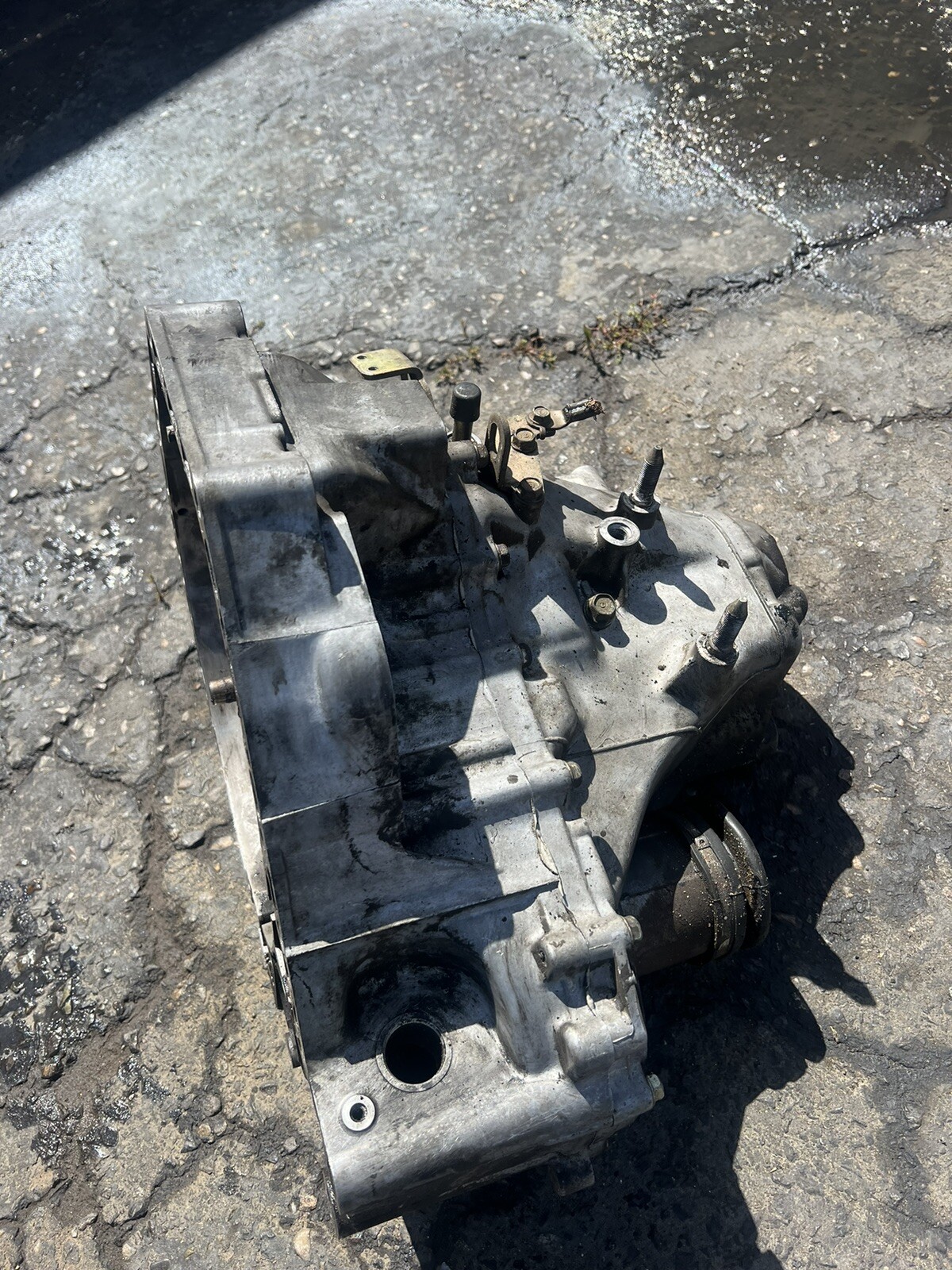 1994 INTEGRA B18B1 NON VTEC ENGINE With Manual transmission And ECU