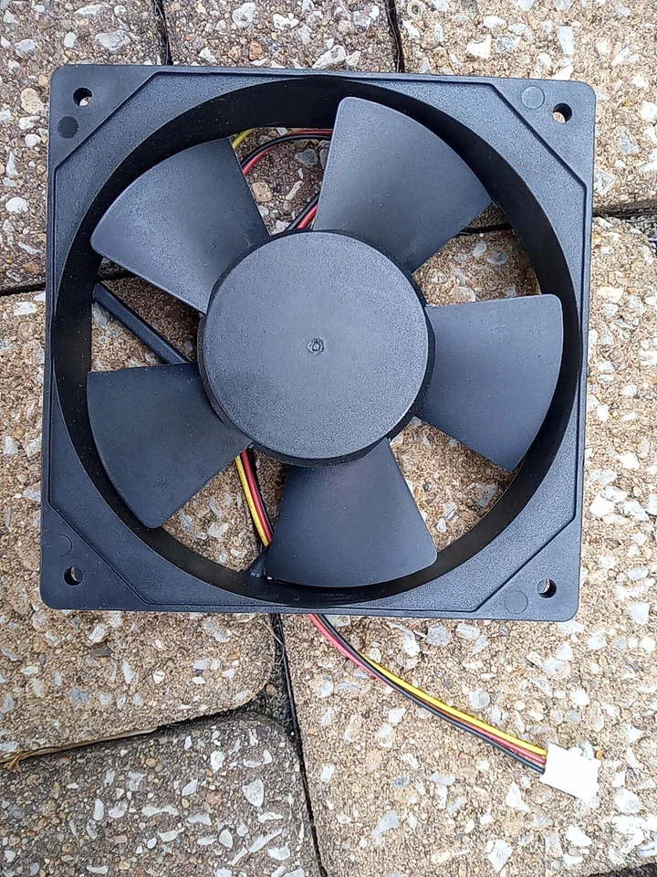 New Sunon KD1212PTB2-6A 120x120x25mm Ball Bearing Fan 3Pin USA ship - Image 4 of 4