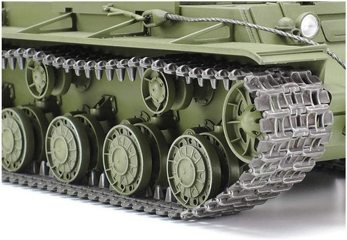 Tamiya 1/35 No.372 Soviet heavy tank KV-I 1941 type initial production vehicle - Picture 5 of 9