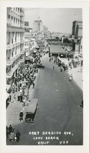 Long Beach CA * East Seaside Avenue Real Photo ca. 1940s #420