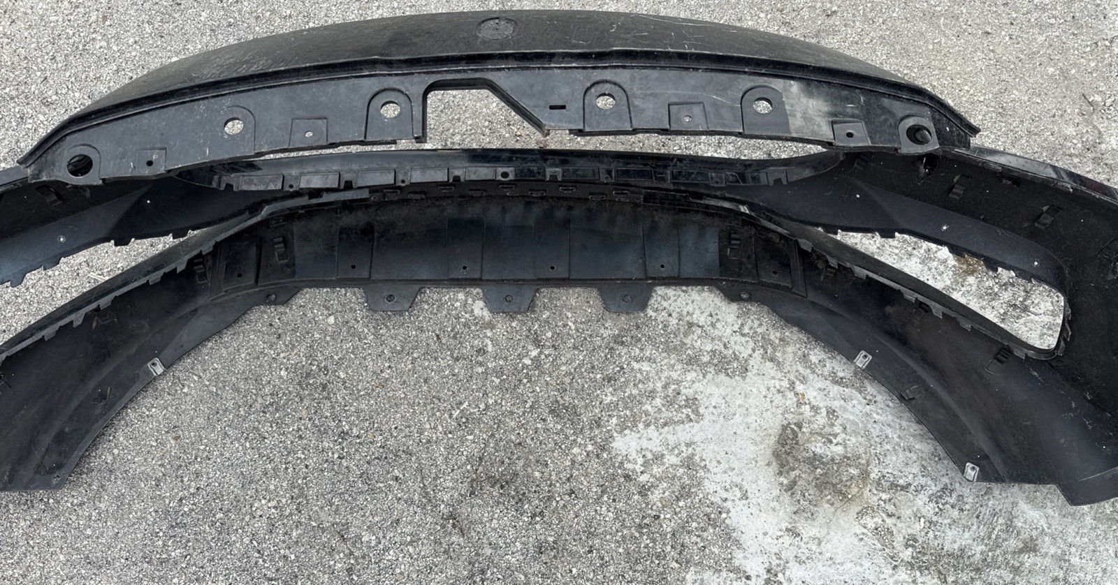 2018-20 Maserati Quattroporte S Front Bumper Cover Skin 670036965