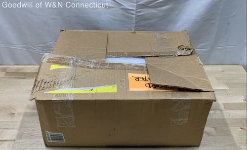 Vintage Technics SL-1900 Direct Drive Automatic Turntable With Dust Cover