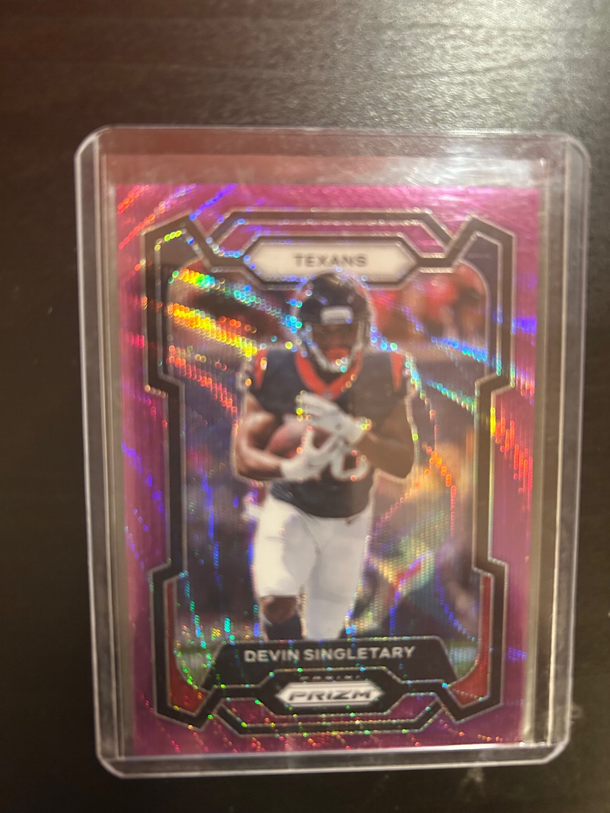 2023 Panini Prizm #119 Devin Singletary Purple Wave #/99