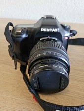 Pentax ist dL Camera