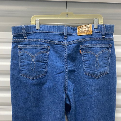 Vintage Levis Action Jeans Mens W42 L34 Blue Denim Jeans Bootcut Comfort Fit - Picture 2 of 8