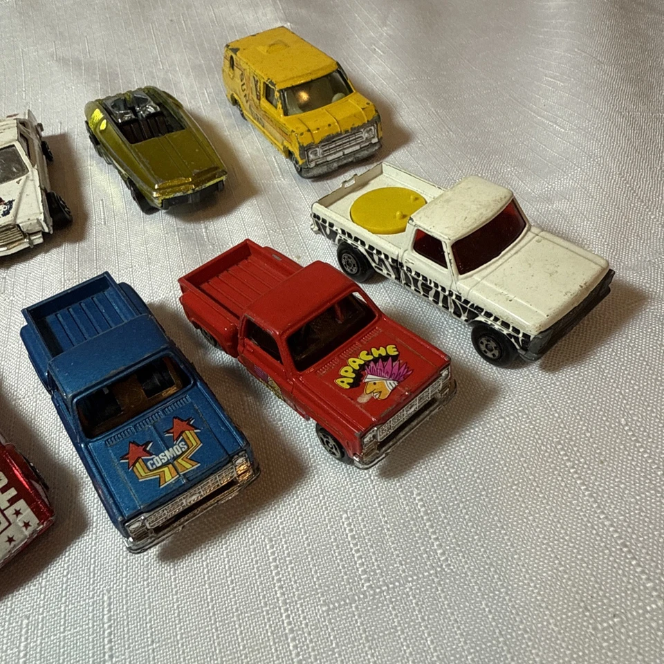 1970-1980 MATCHBOX Lot Of 13 Cars & Trucks!  Please look at photo for condition! - Image 4 of 4