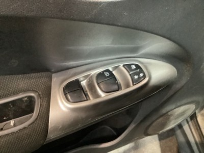 SCHALTER FÜR ELEKT. FENSTERHEBER SWITCH POWER WINDOWS Nissan Juke (F15) 2018