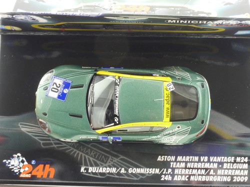 Minichamps 437091320 Aston Martin Nürburgring 2009 Herreman OVP 1602-17-79 - Picture 3 of 4