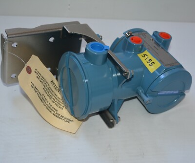  MICRO MOTION 1700C13AEIEZZZZZZ Exd Mass Flow transmitter NEW