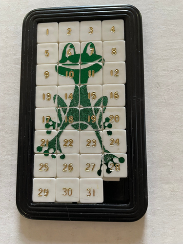 Vintage Drueke’s sliding tile puzzle Frog 31 Piece