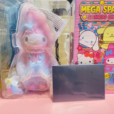 POP MART MEGA SPACE MOLLY 400% Sanrio Family Series My