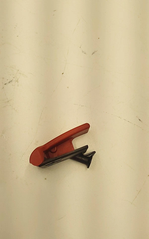 Mercedes-Benz CLK430 2001 capó delantero palanca de liberación OEM Foto 4 de 4