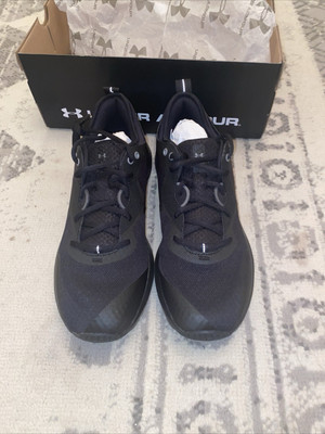 New In Box Women s Under Armour HOVR Omnia Size 10