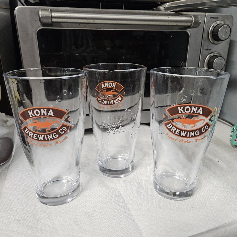 1 RARE Kona Brewing Co. Embossed Hawaiian Islands Logo Pint Beer Glass Hawaii