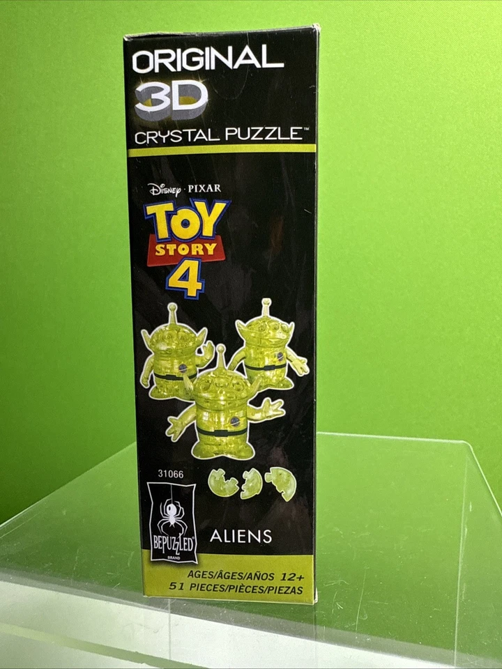 Nuevo rompecabezas de cristal 3D BePuzzled Disney Toy Story 4 Aliens 51 piezas Pixar 3D Foto 4 de 4