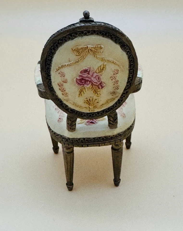 Reutter Miniatures Louis XV Chair 1999 Dollhouse Furniture 1:12 Scale Item 24003 - Image 2 of 3