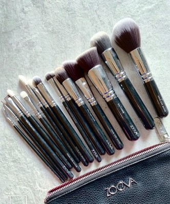 ZOEVA Makeup Brushes 15-piece Set in Black Color