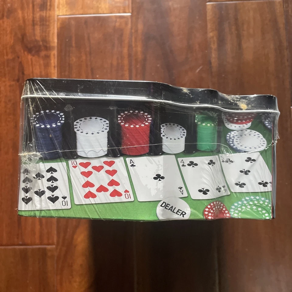 Texas Hold'em Poker Game Set Chips Rack Cards Dealer Button Felt Playing Surface - Image 4 of 4