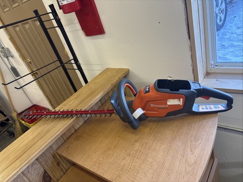 Husqvarna 136LiHD45 36V Hedge trimmer  - TOOL ONLY No Battery