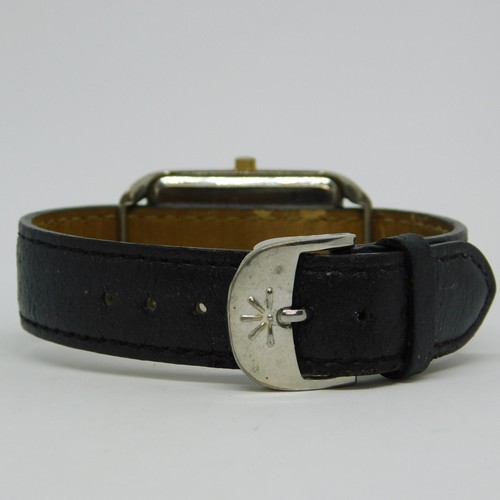 ISAAC MIZRAHI LIVE! Genuine Leather Quartz Analog Women's Watch New Battery - Picture 3 of 10