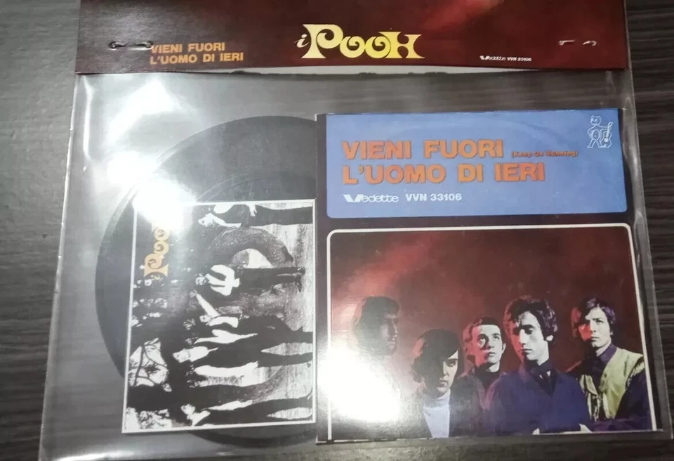 recente gadget NO 45 giri NO music (NO real 7") i pooh vieni fuori uomo di ieri - Immagine 2 di 4