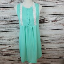 Gossard Artemis Women's Size Small Vintage 60s Mint Green Nylon Nightgown Gown