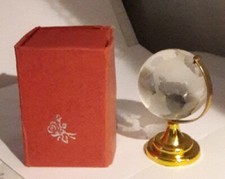 Crystal globe
