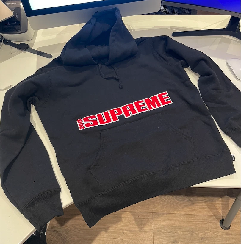 Supreme clearance blockbuster hooded