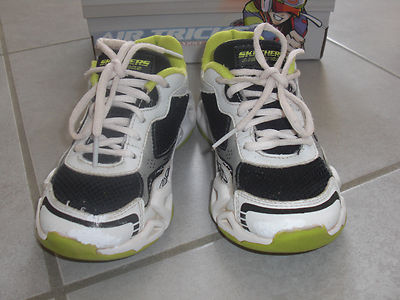 Baskets Skechers Fierce Flex Air Tricks Blanc - Taille 29 - Occasion Pour Garçon
