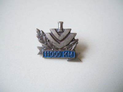 IVV Brosche Abzeichen Anstecker 11000 KM 2,6 g/1,8 x 1,6 cm