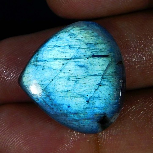 Commercio all'ingrosso 48,20 ct. Pietra preziosa cabochon pera