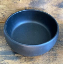54 oz Acacia Modern Serving Bowl Black Threshold Brand New